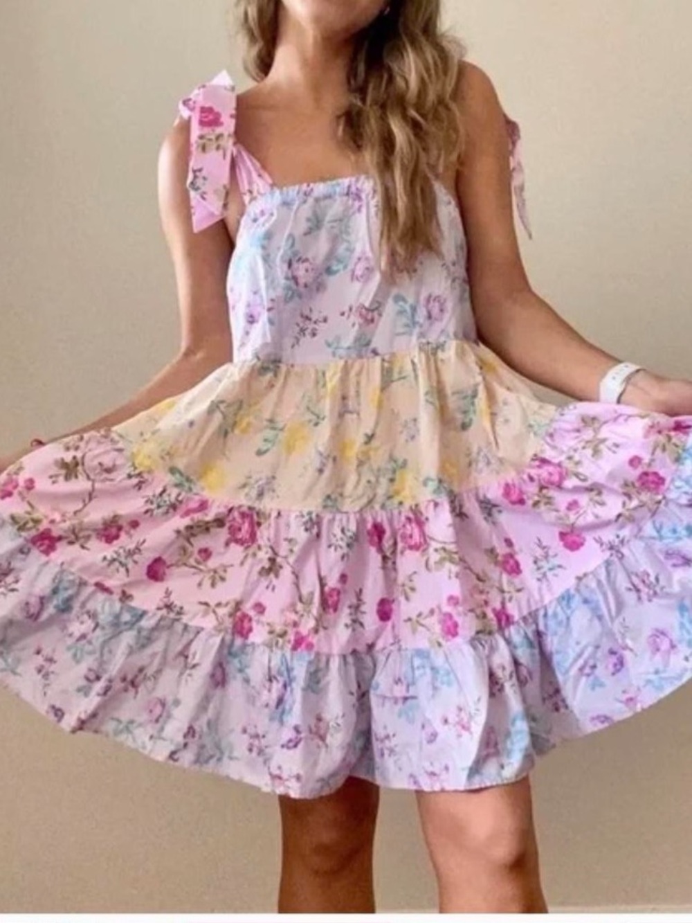 LoveShackFancy × Target Jeanne
Tiered Mini Dress. Women’s size small.